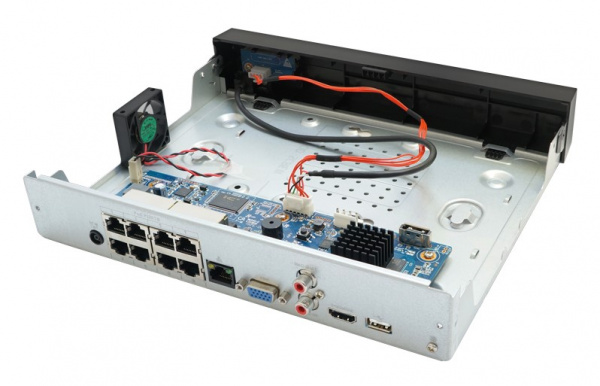 BOLID RGI-0812P08 IP-видеорегистратор 8-канальный Фото